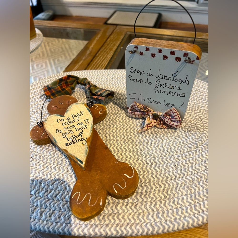 Cute wooden diet messages!